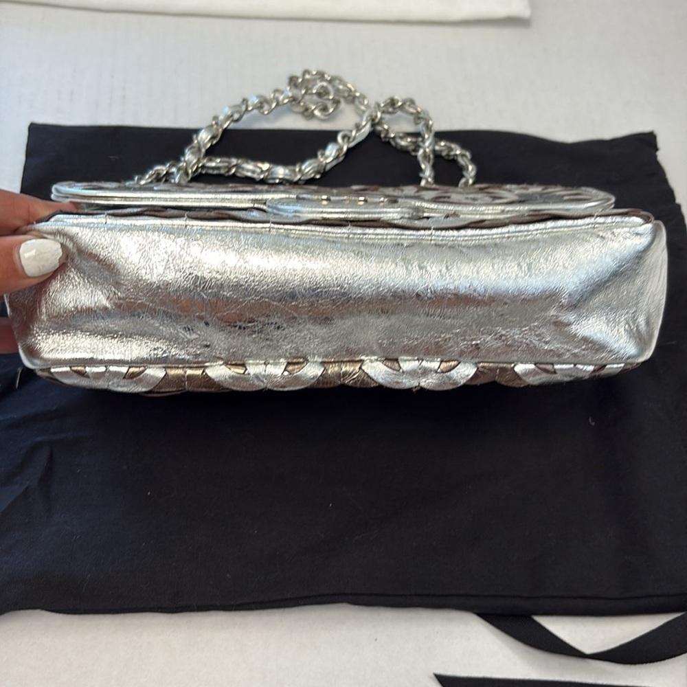 Chanel Metallic CC Vintage flap bag - Picture 4 of 12